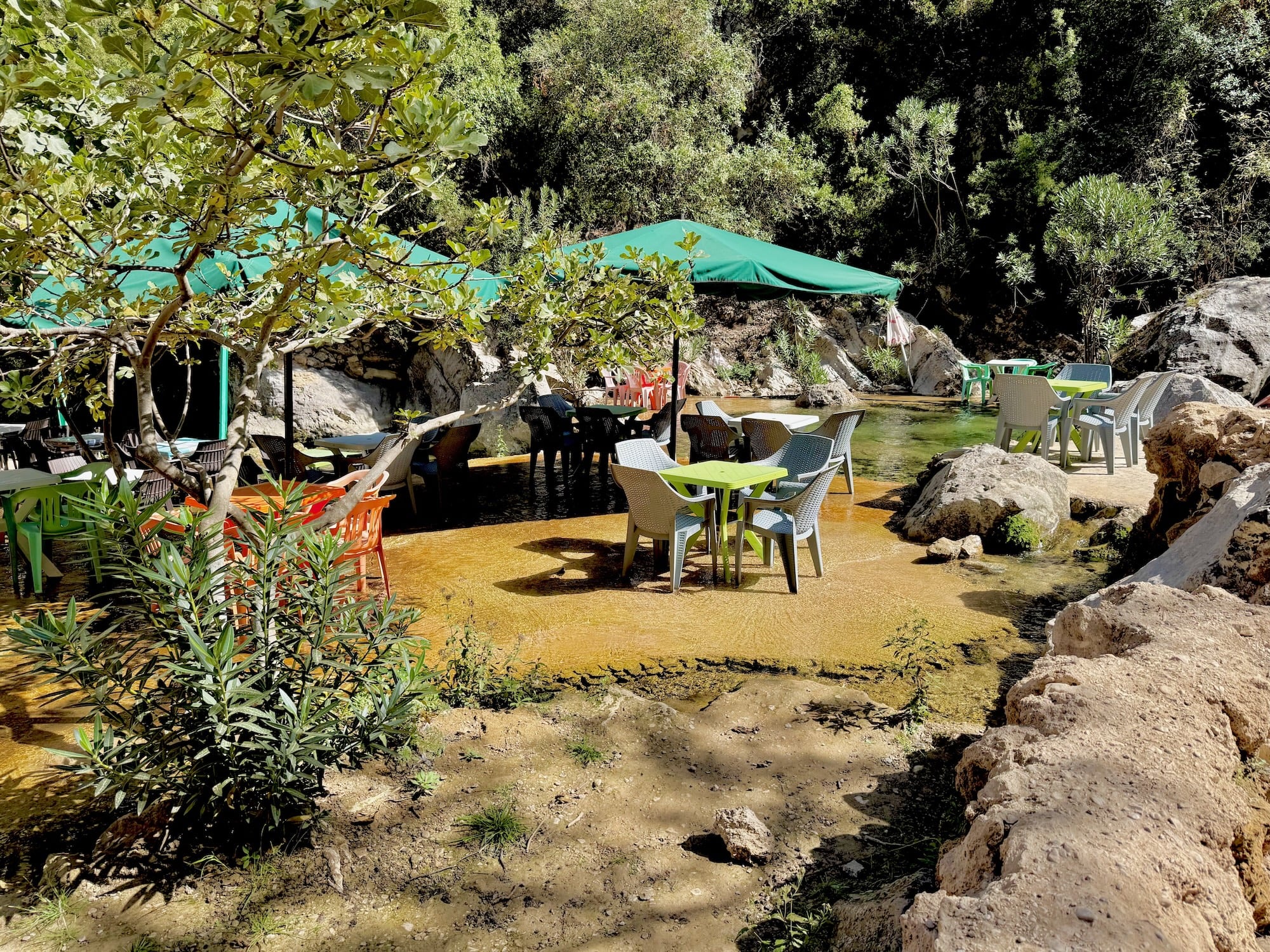 Auch im Wasser darf man Platz nehmen